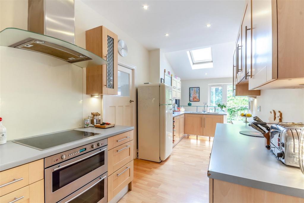 8653990-interior13.jpg