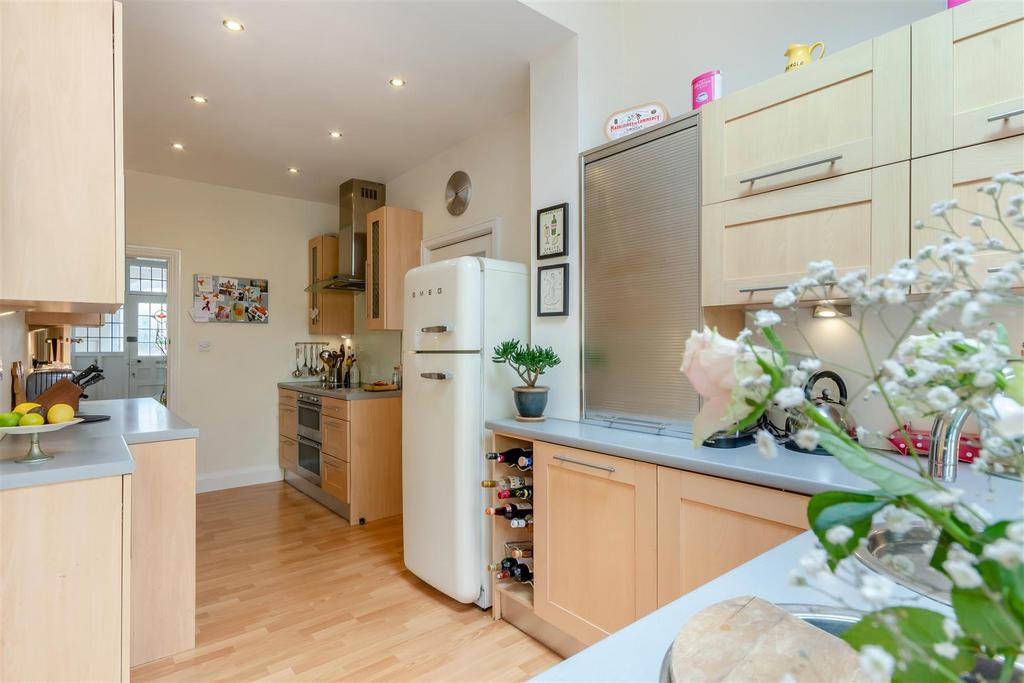 8653990-interior11.jpg
