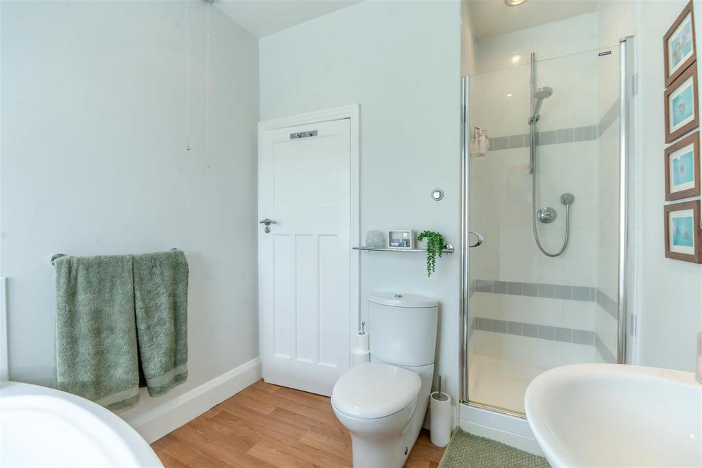 8653990-interior28.jpg