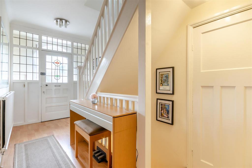 8653990-interior05.jpg