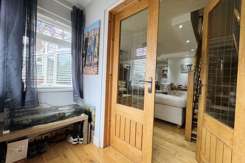 4 bedroom semi-detached house for sale, Rowan Drive, Hetton-le-Hole, Houghton le Spring, Tyne And Wear, DH5