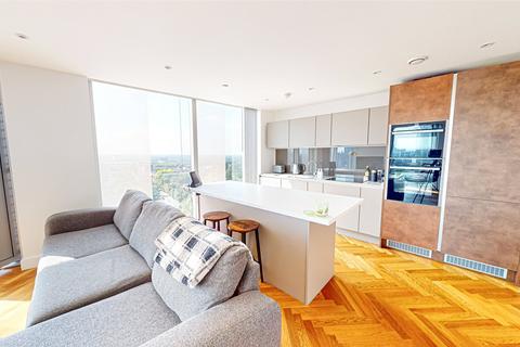 2 bedroom apartment to rent, South Tower, Crown Street M15