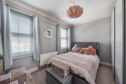 49 Albany Road, Old Windsor, Windsor, SL4 2QD