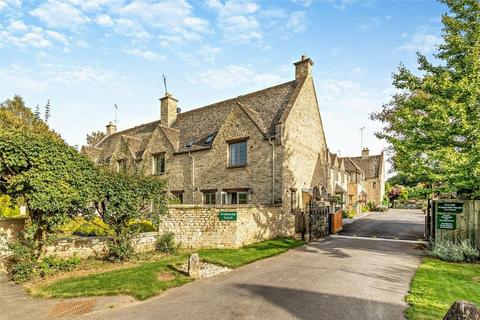 undefined, Shipton-under-Wychwood, Chipping Norton OX7