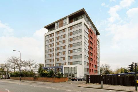 1 bedroom flat to rent, 544 Romford Road, London E7