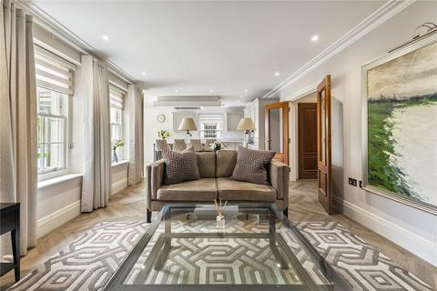 undefined, Connaught Square, Winchester, Hampshire, SO22