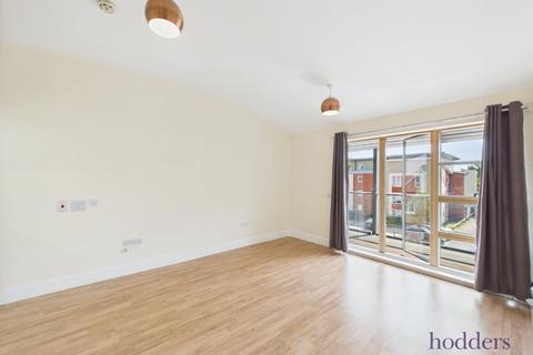1 bedroom apartment for sale, Pretoria Road, Chertsey, Surrey, KT16