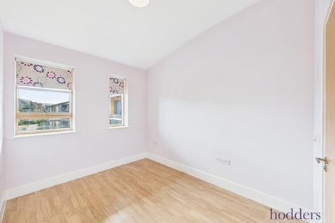 1 bedroom apartment for sale, Pretoria Road, Chertsey, Surrey, KT16