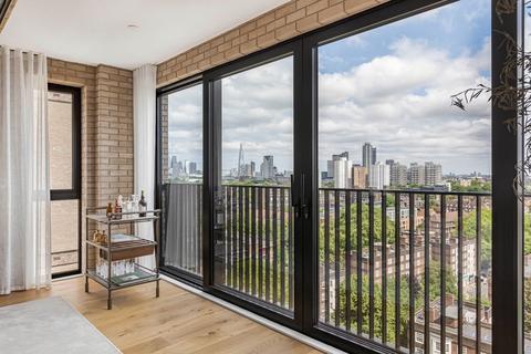 2 bedroom flat for sale, Graphite Square, London, SE11
