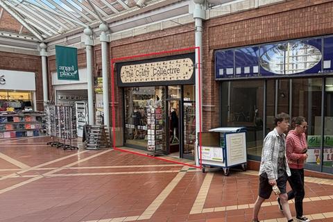 Retail property (high street) to rent, Shopping Centre Bridgwater TA6 3TQ