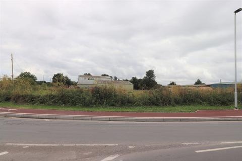 Land to rent, Showground Rd Bridgwater TA6 6AJ