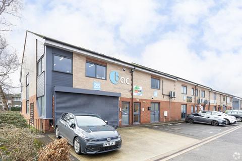 Office to rent, Boundary Rd Woking GU21 5DH