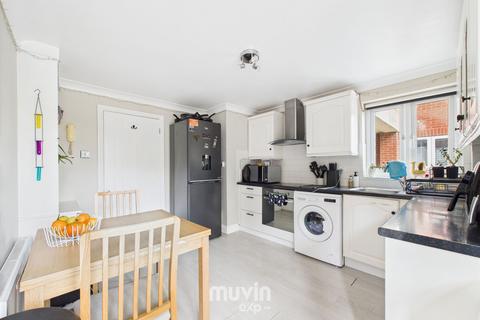 9 Bovingdon Road, Braintree, CM7 5JR