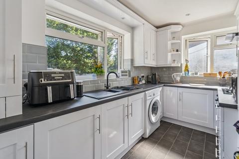 11a Pennylets Green, Stoke Poges, Slough, SL2 4BU