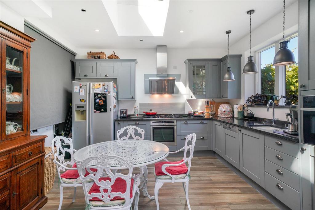 5 Oakwood Crescent - KRnnjddr0 VFKEZqu DZs X.jpg