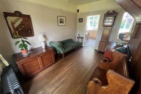 4 bedroom detached house for sale, Burton Road, Melton Mowbray