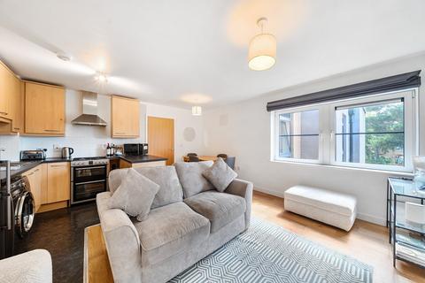 1 bedroom flat for sale, Scott Avenue, Wandsworth, London, SW15