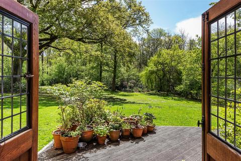 North Lodge, Winterfold Barhatch Lane, Cranleigh, GU6 7NH