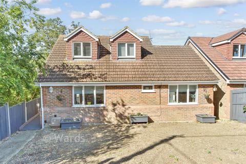 3 bedroom chalet for sale, Waterloo Hill, Sheerness ME12