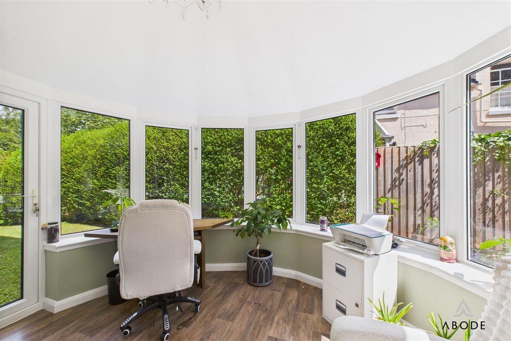 CAM02696 G0-PR0651-STILL017.jpg