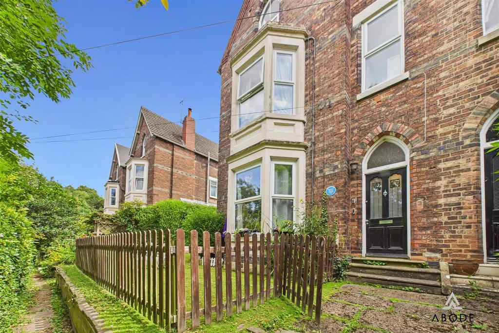 CAM02696 G0-PR0651-STILL037.jpg