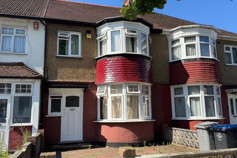 3 bedroom terraced house for sale, Grasmere Avenue, Wembley