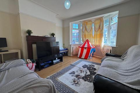3 bedroom terraced house for sale, Grasmere Avenue, Wembley