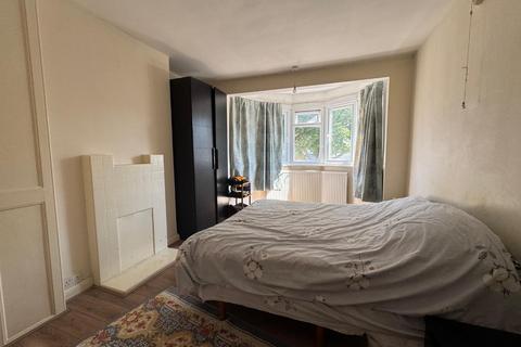 3 bedroom terraced house for sale, Grasmere Avenue, Wembley