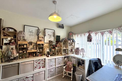 6 Cae Garw, Llantwit Fardre, Pontypridd, CF38 2TQ