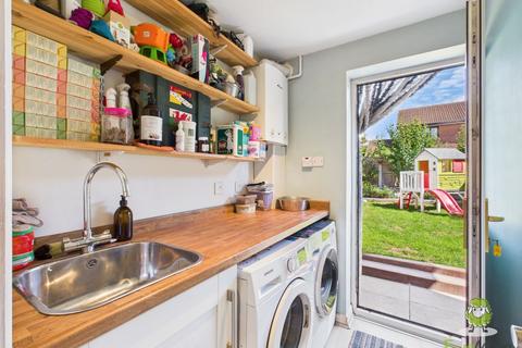4 bedroom detached house for sale, Redshank Avenue, Winsford CW7