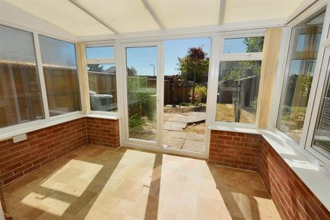 123 Broadgate Close, Northrepps, Cromer, NR27 0LR