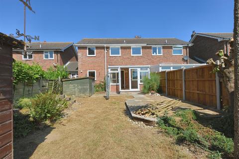 123 Broadgate Close, Northrepps, Cromer, NR27 0LR