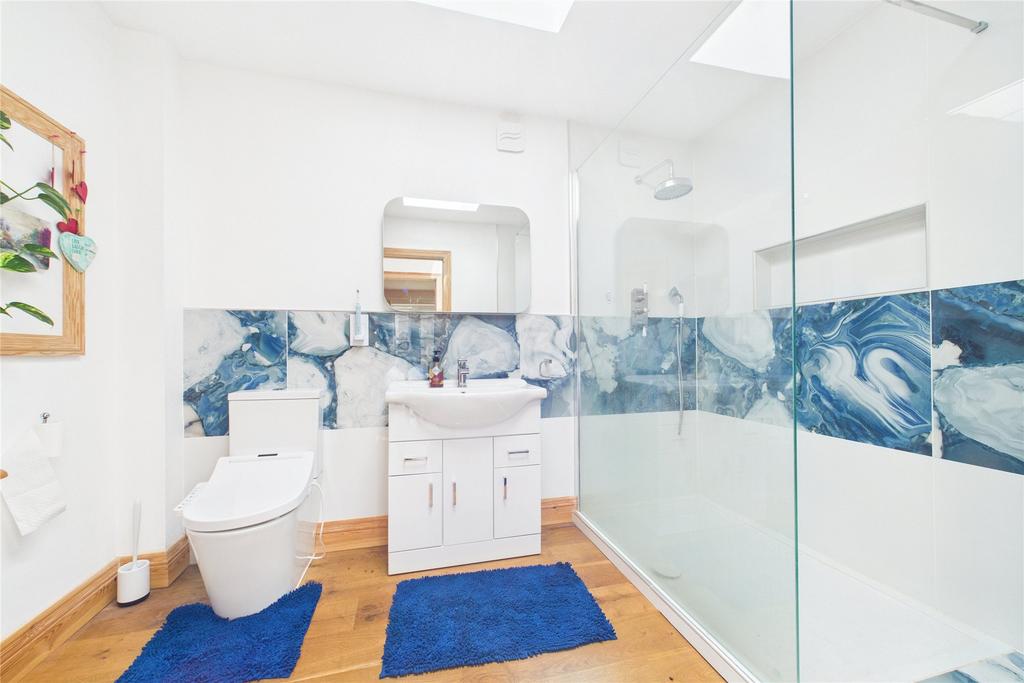 Annex Bathroom