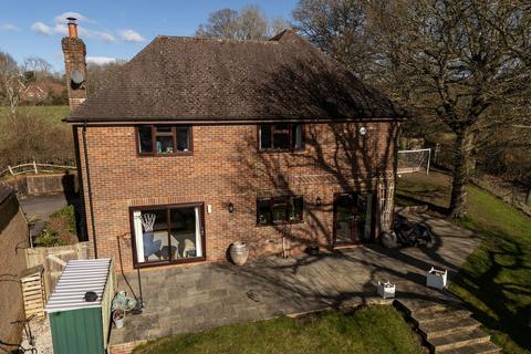 5 bedroom detached house for sale, Pondfield Road, Horsham RH12