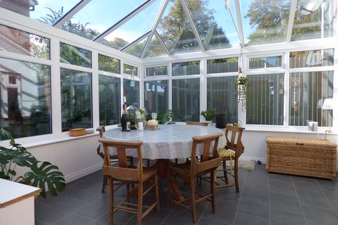 4 bedroom detached house to rent, Thompson Road, Tidworth SP9