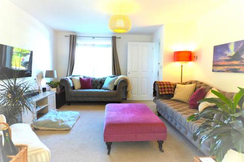 4 bedroom detached house to rent, Thompson Road, Tidworth SP9