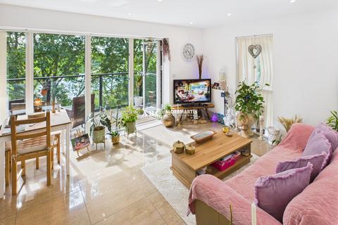 Shearwater Drive, London