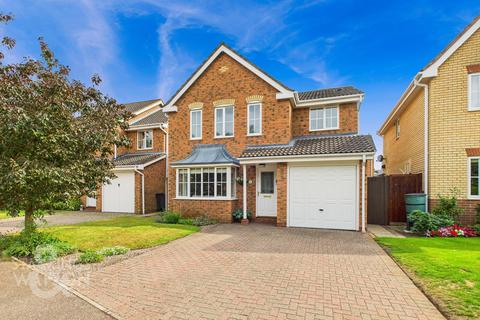 24 Broom Close, Taverham, Norwich, NR8 6FS