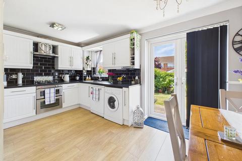 undefined, Ravensbourne Road, Aylesbury HP21