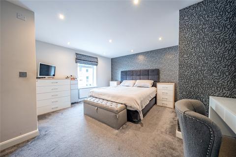4 bedroom detached house for sale, High Royds Drive, Menston, Ilkley, West Yorkshire