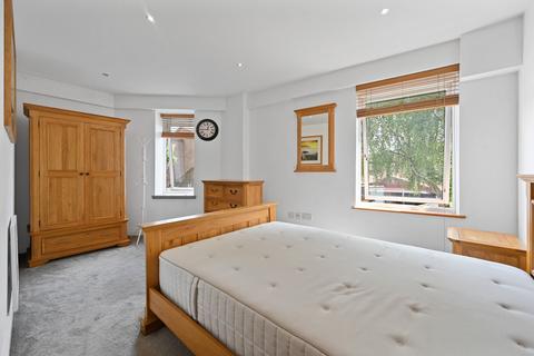 undefined, Marshalls Court, Marshalls Road, SM1