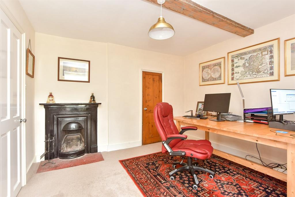 Bedroom 4/ Study