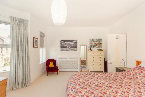 19 Belluton Road, Bristol, BS4 2DN