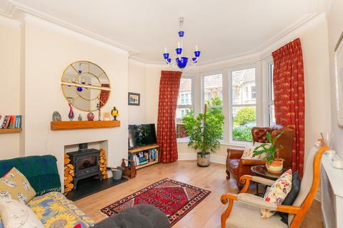 19 Belluton Road, Bristol, BS4 2DN
