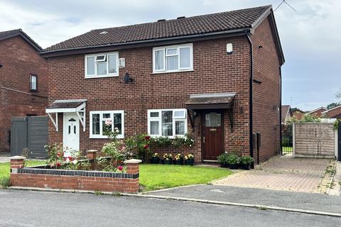 5 Pencombe Close, Manchester, M12 4TA
