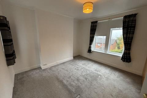 2 bedroom house to rent, Holyoake Gardens, Gateshead NE9