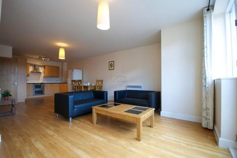 2 bedroom flat to rent, Middlepark Drive, Birmingham B31