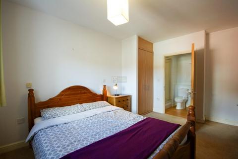 2 bedroom flat to rent, Middlepark Drive, Birmingham B31