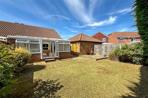 2 bedroom bungalow for sale, Lanyards, Littlehampton, West Sussex