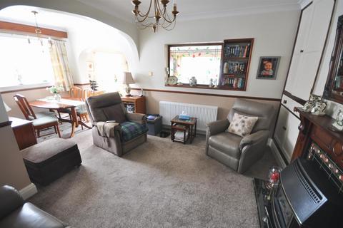 17 Brooke Street, Thorne, Doncaster, DN8 4AX